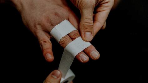 The Advantages of Using Evbulk Magic Finger Tape for Bowling